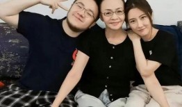 娱乐明星吃瓜爆料视频,明星吃瓜爆料视频幕后真相大起底