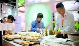 东北小伙爆料食品厂视频,视频曝光行业黑幕！”